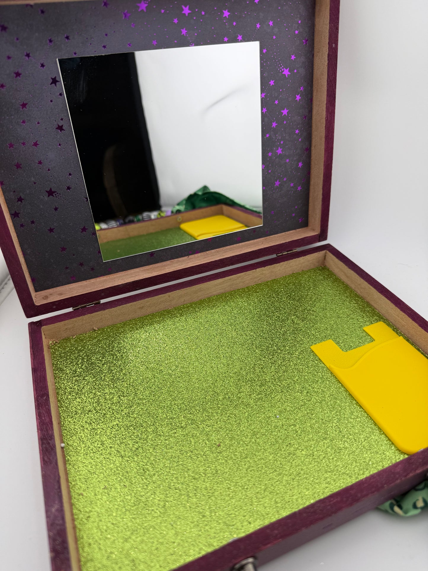 π Hocus Pocus Cigar Box Purse