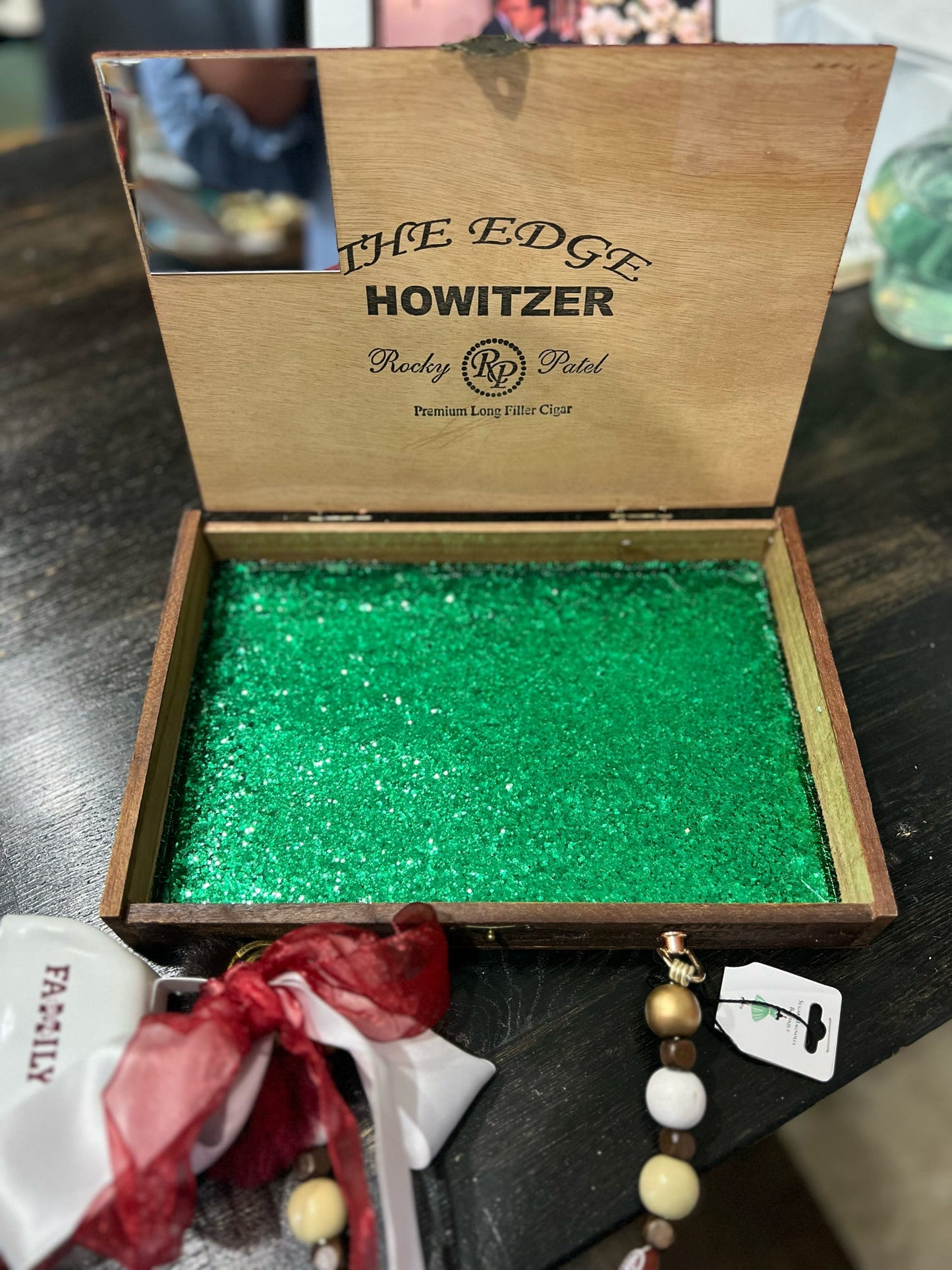 Mississippi State "Hail State"
Cigar Box Purse