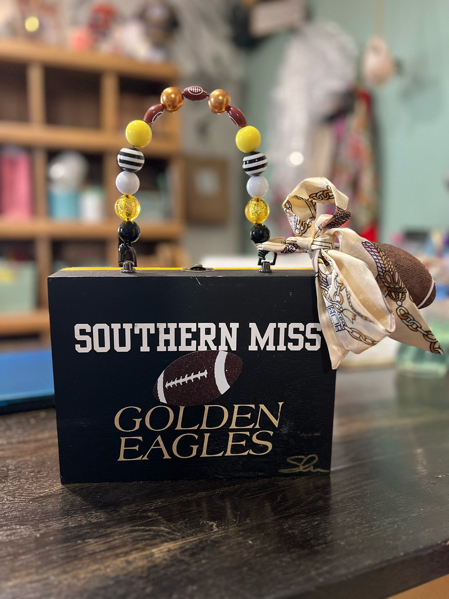 Southern Miss Golden
Eagles Cigar Box Purse
