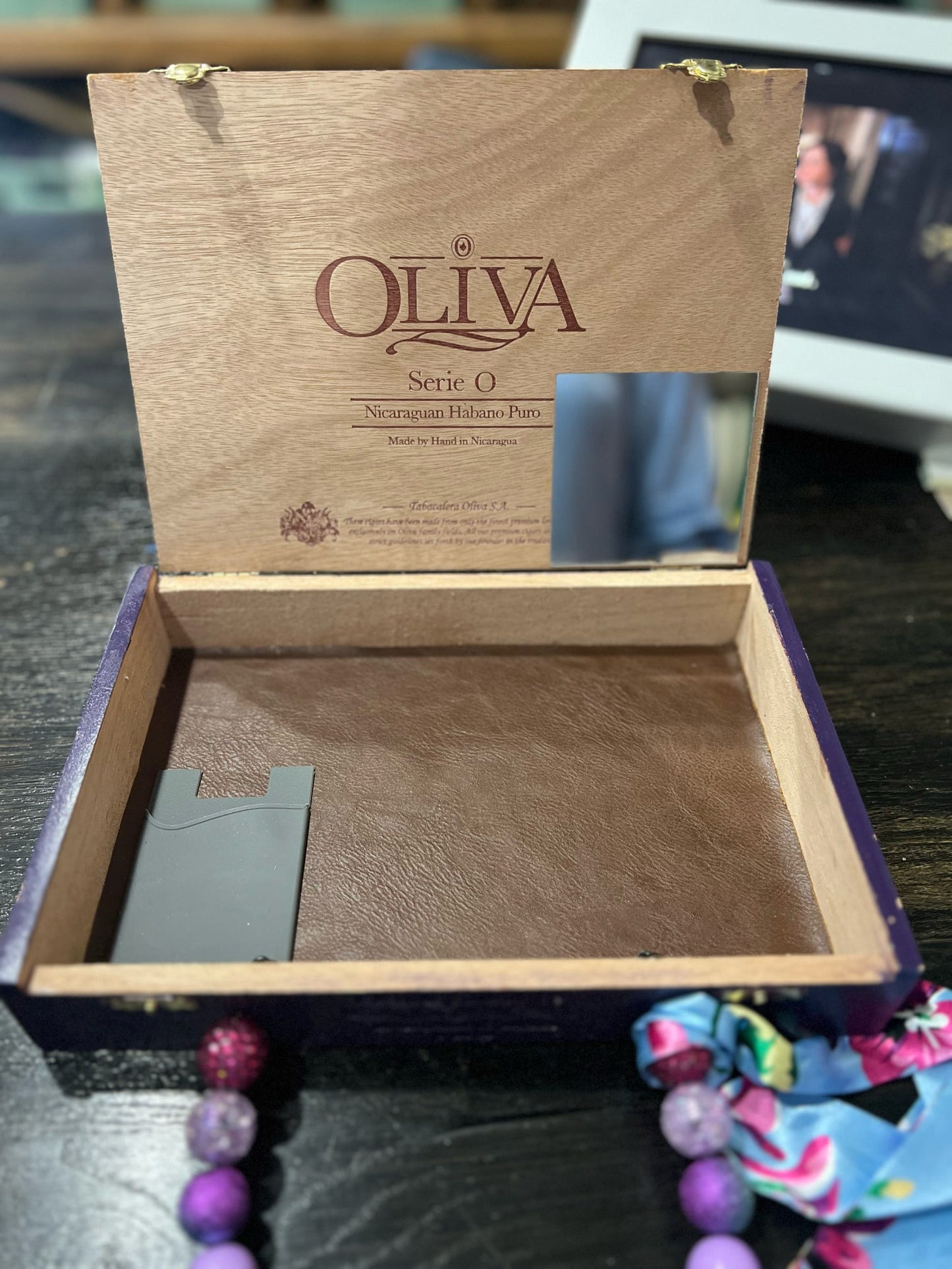 Grateful Deadhead, Cigar
Box Purse