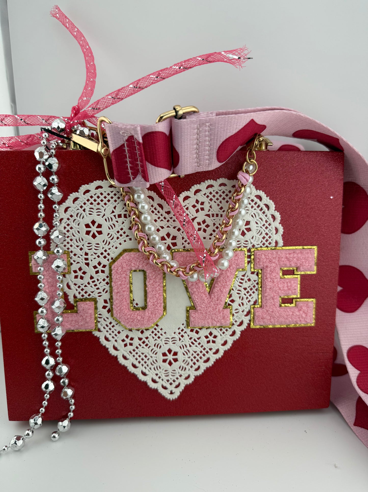 💖 Valentine’s Day Candy Heart Cigar Box Purse