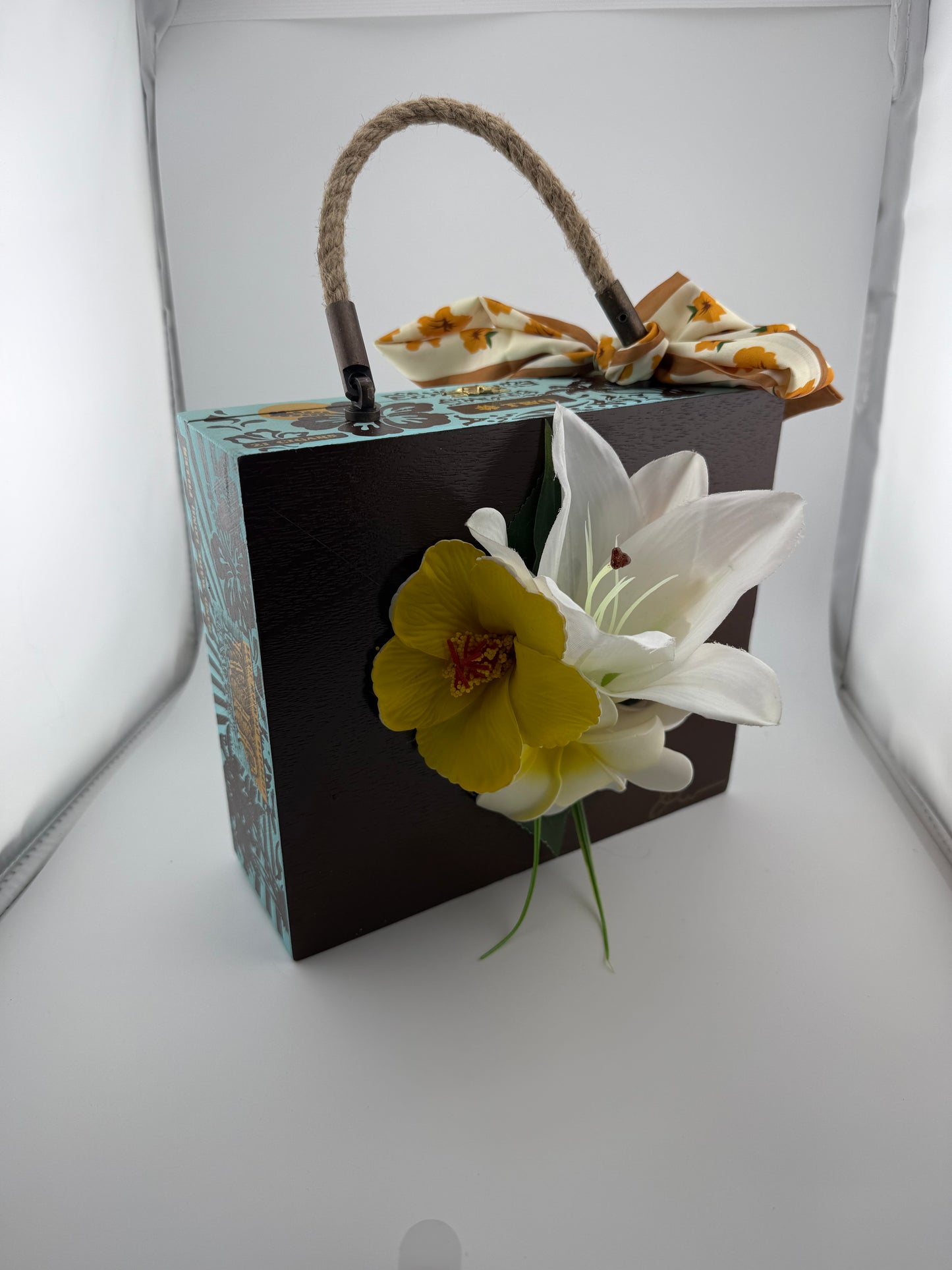 Island Jim Cigar Box Purse 🌺🌴